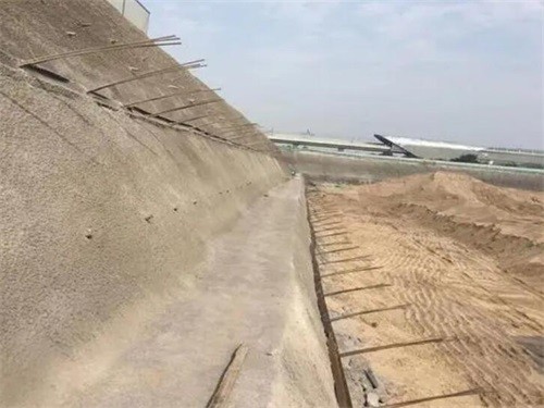 洪泽河道边坡加固